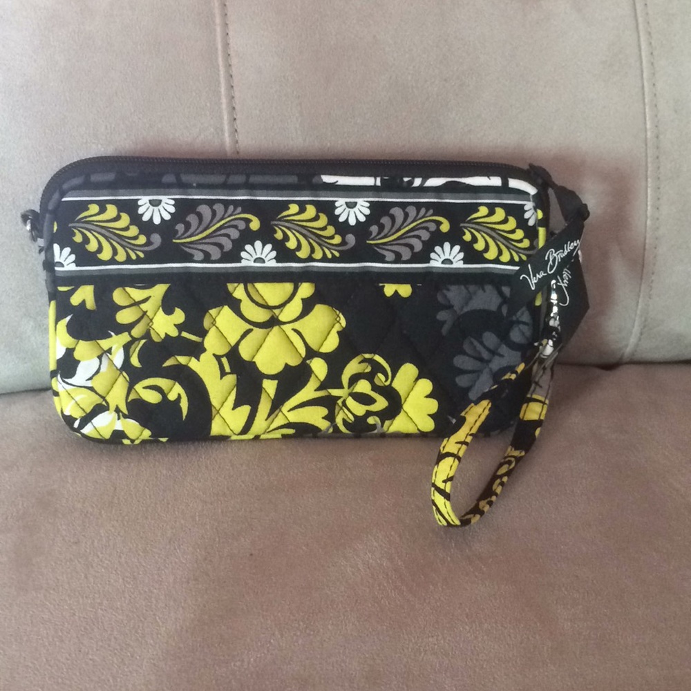 Vera bradley large wristlet